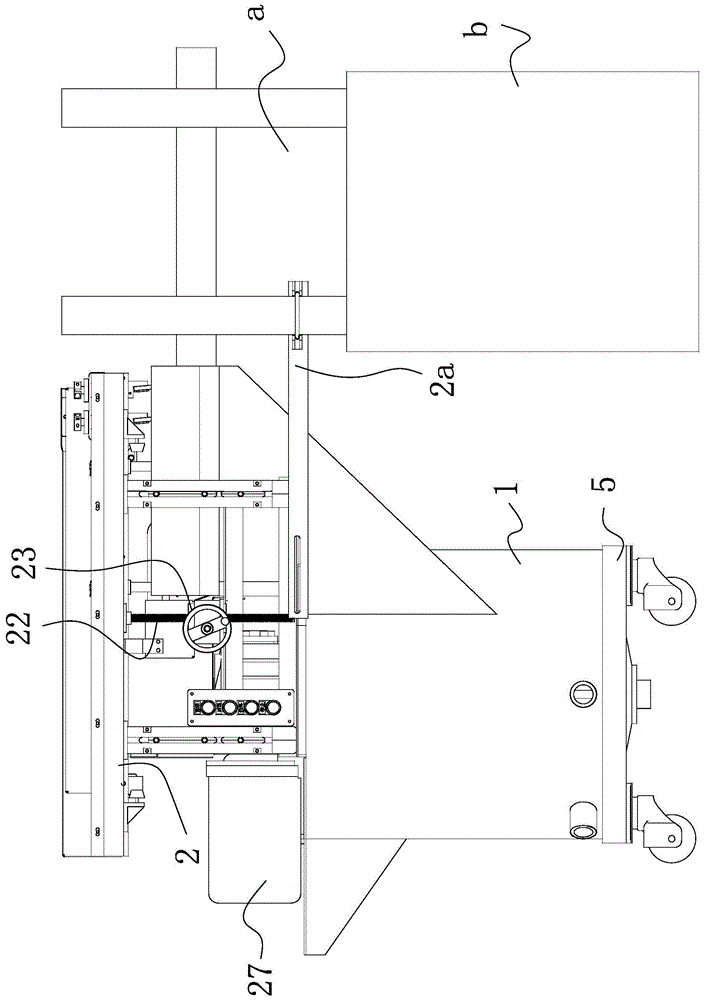 Material feeding and injection device for automatic molding equipment
