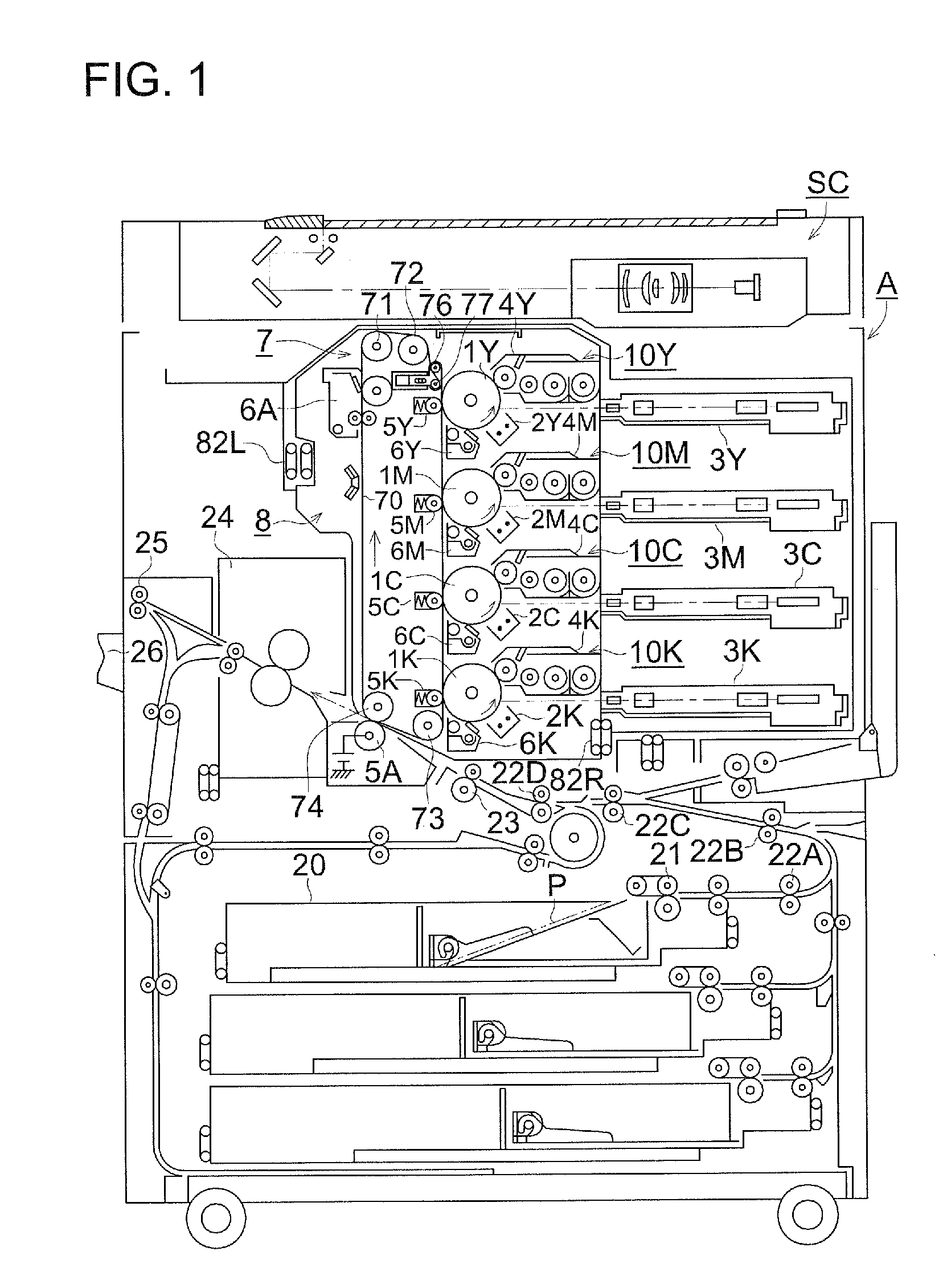 Electrostatic latent image developing toner and method of image forming