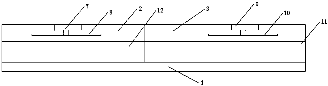 Automobile windscreen wiper capable of automatically removing ice