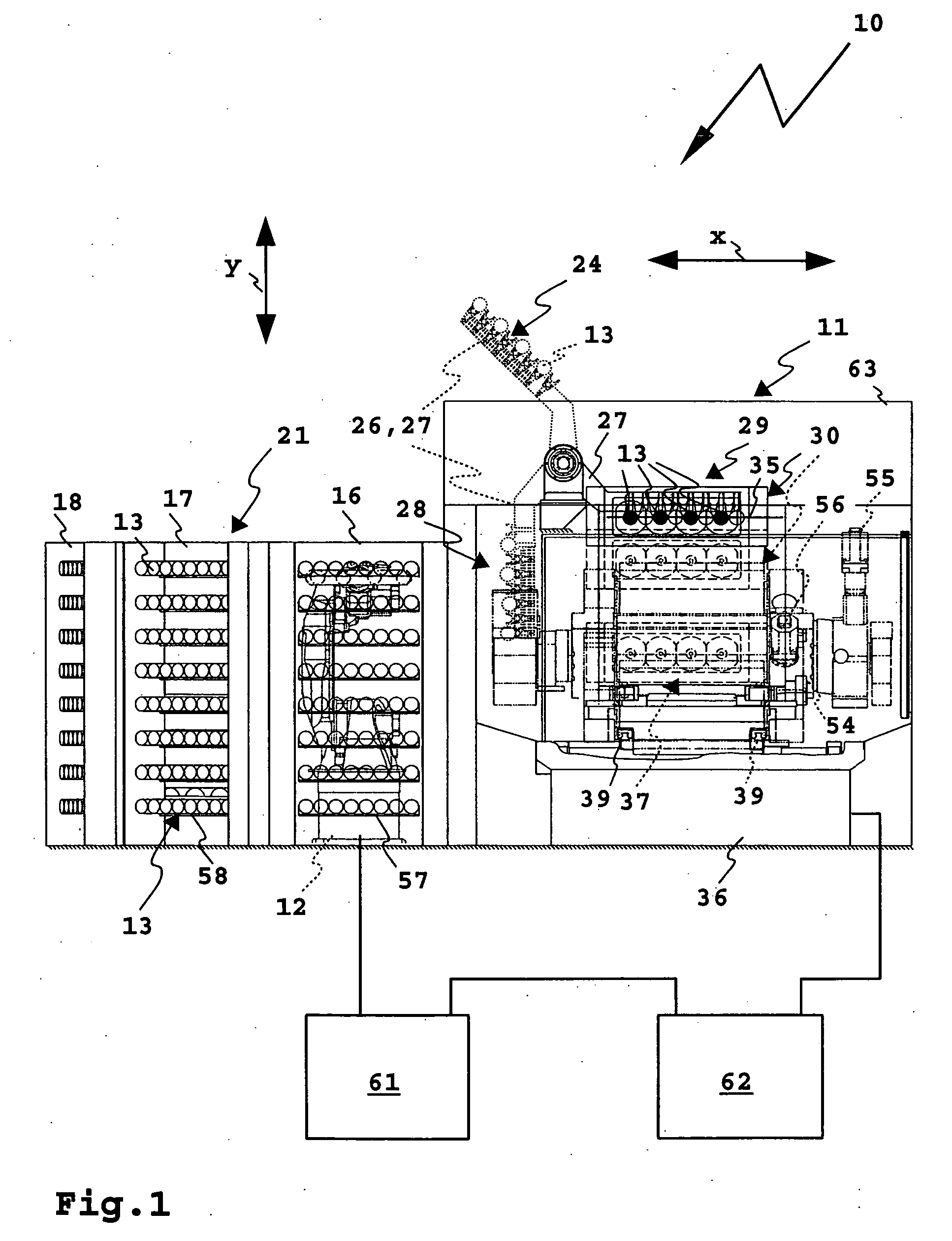 Processing machine arrangement with robot and a tool magazine