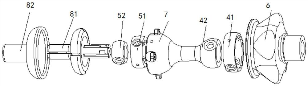 A driving structure and a device with flexible joints