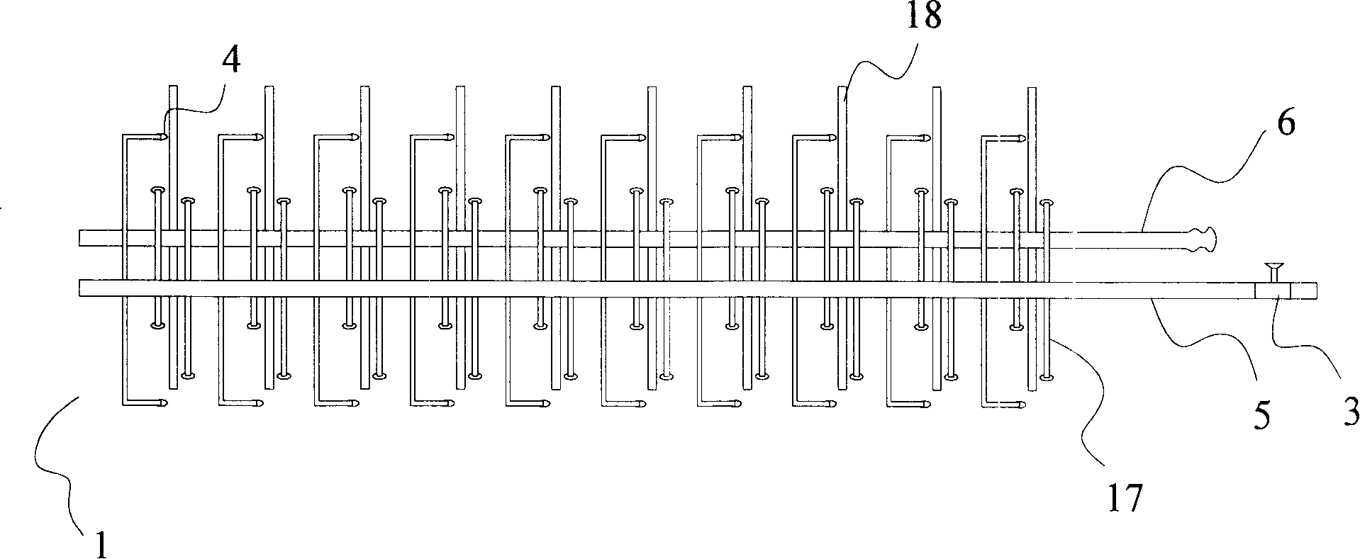 Air flow filling and sucking type foundation draining method