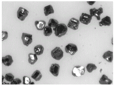 A kind of copper-iron-zinc-tin-sulfur micron single crystal particle and its preparation method and its application in the preparation of solar cells