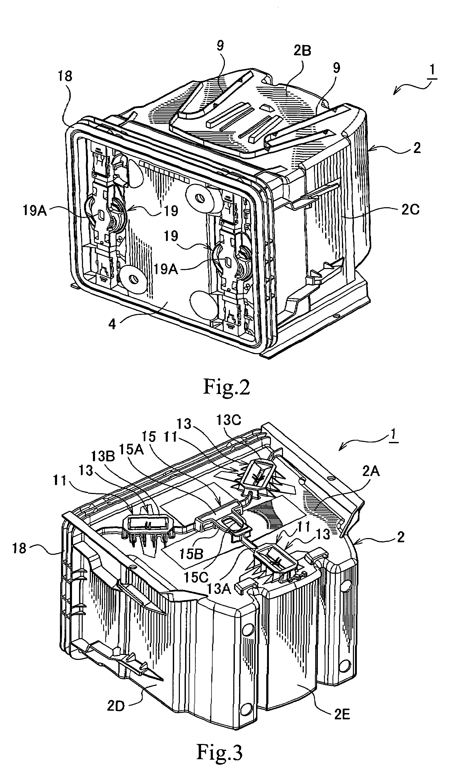 Thin plate supporting container clamping device