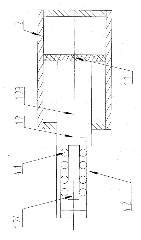 Method for utilizing rolling friction to centralize piston rod to do reciprocating motion and actuating device for utilizing rolling friction to centralize piston rod to do reciprocating motion through implementing method