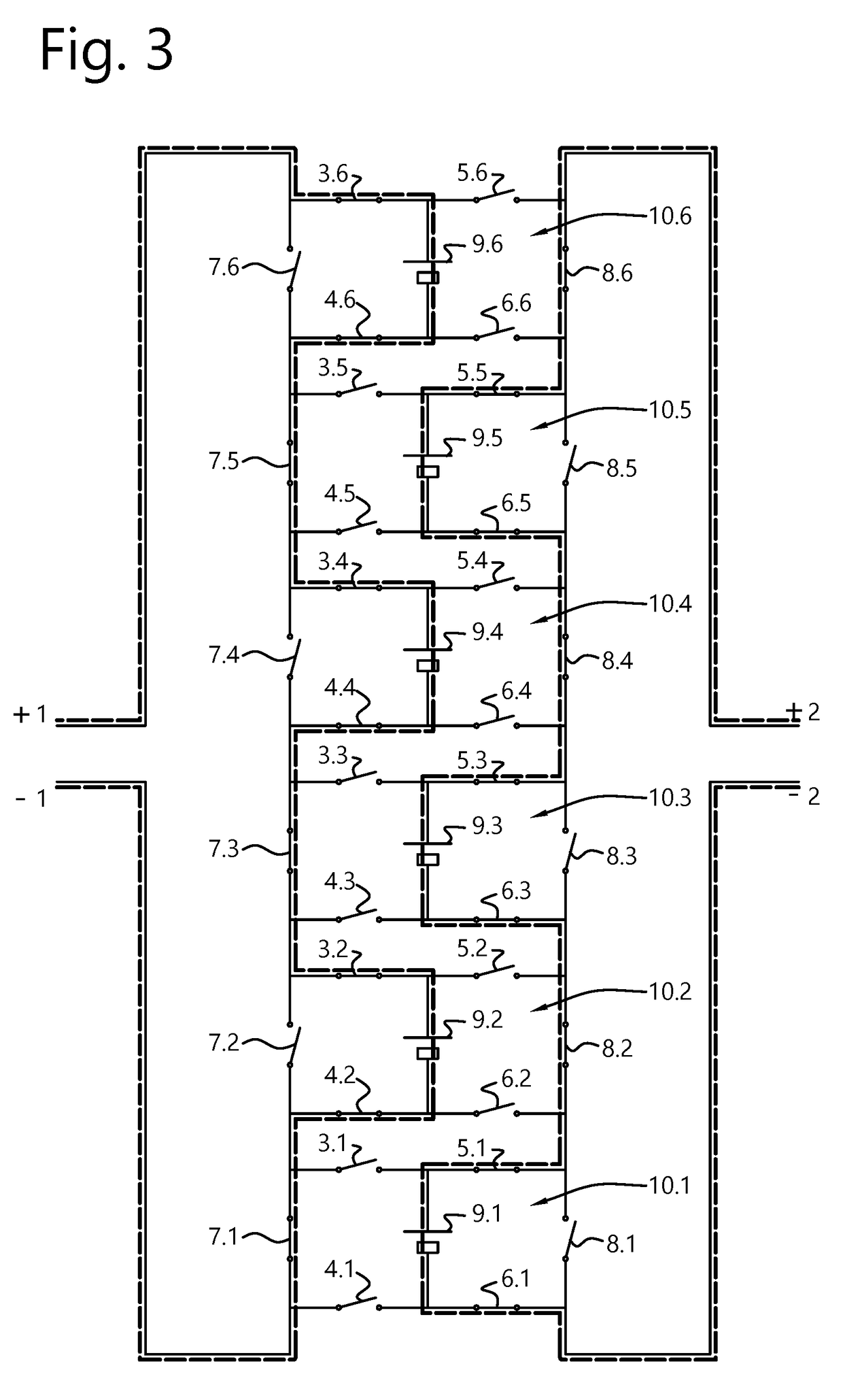 Device and method for the reconfiguration of a rechargeable energy storage device into separate battery connection strings