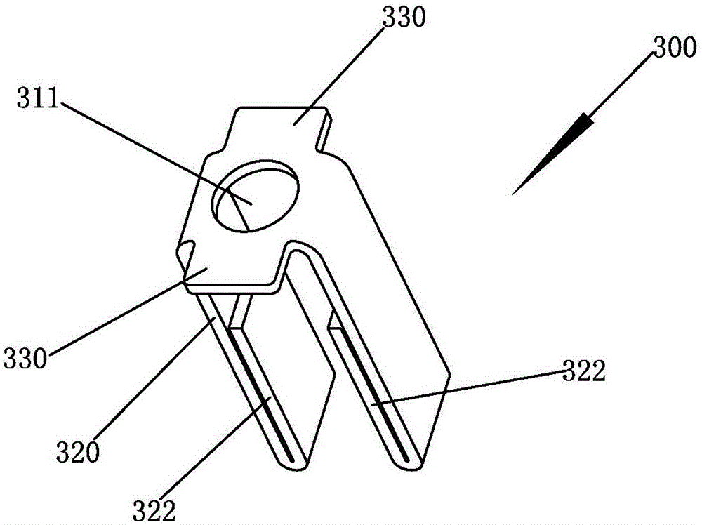 A bolt combination mechanism that can be disassembled on one side