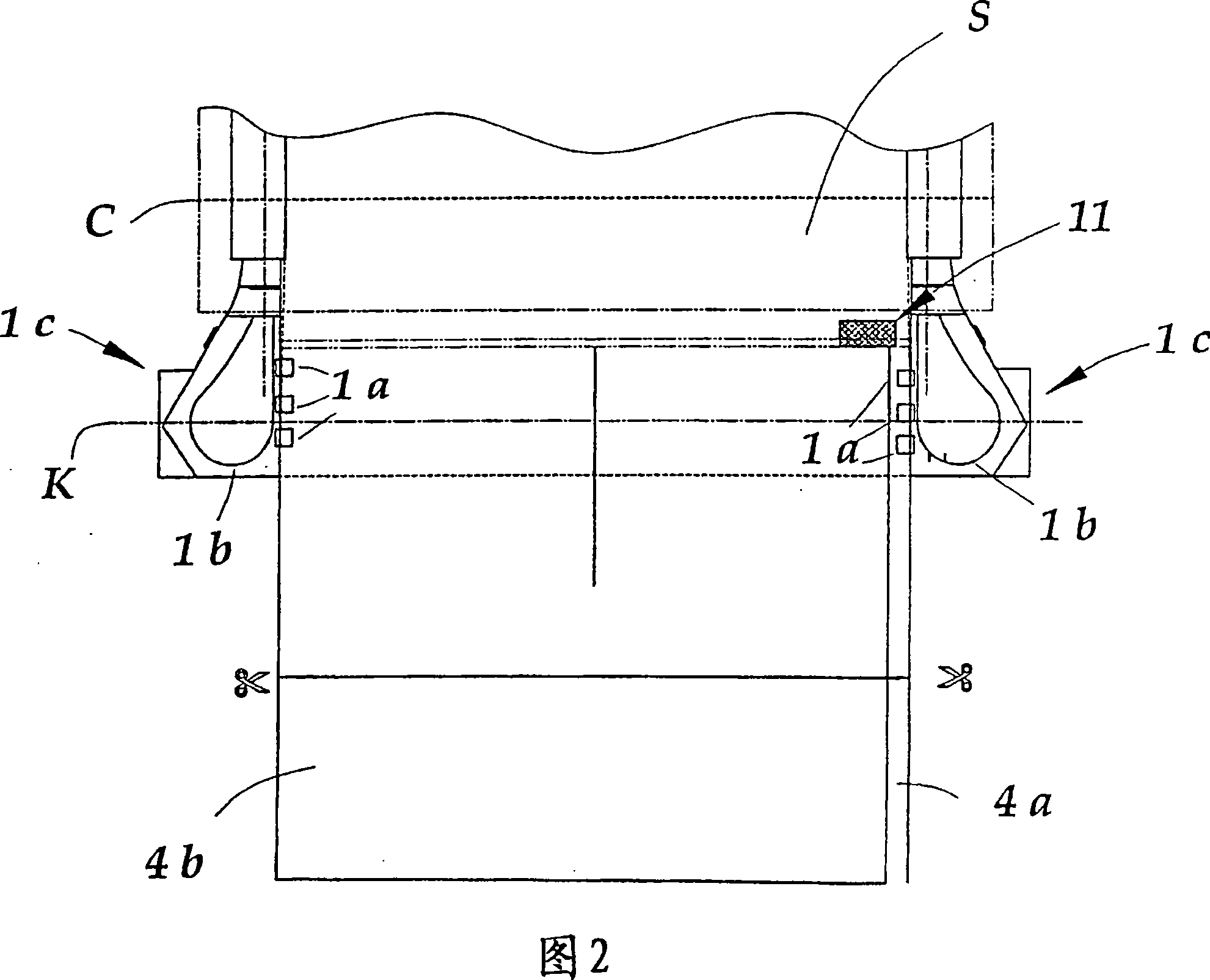 Process and device for processing a film web