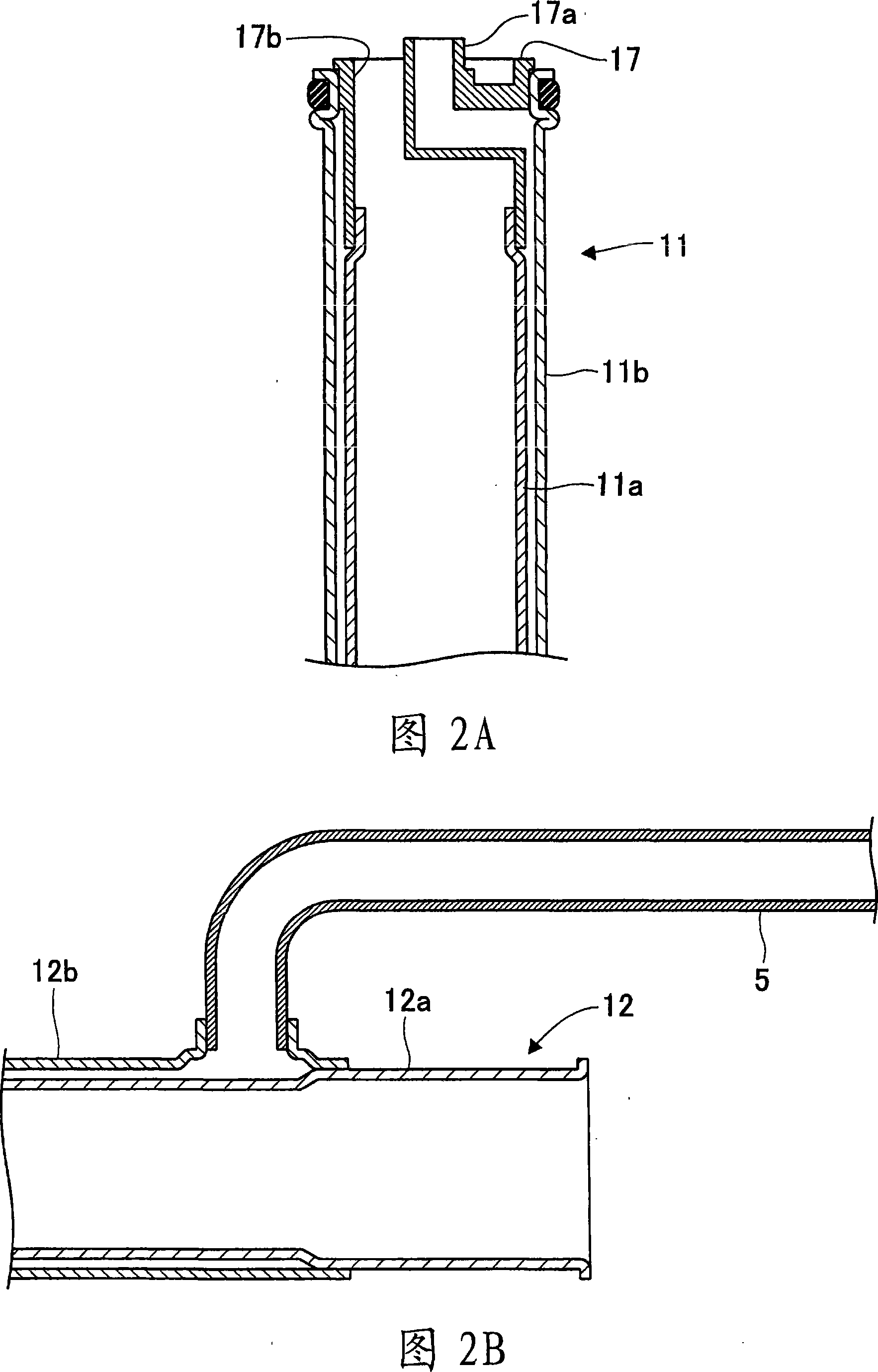 Internal heat exchanger for automotive air conditioner