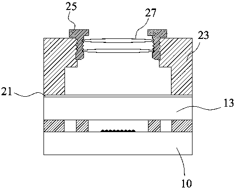 Semiconductor packaging structure and its module
