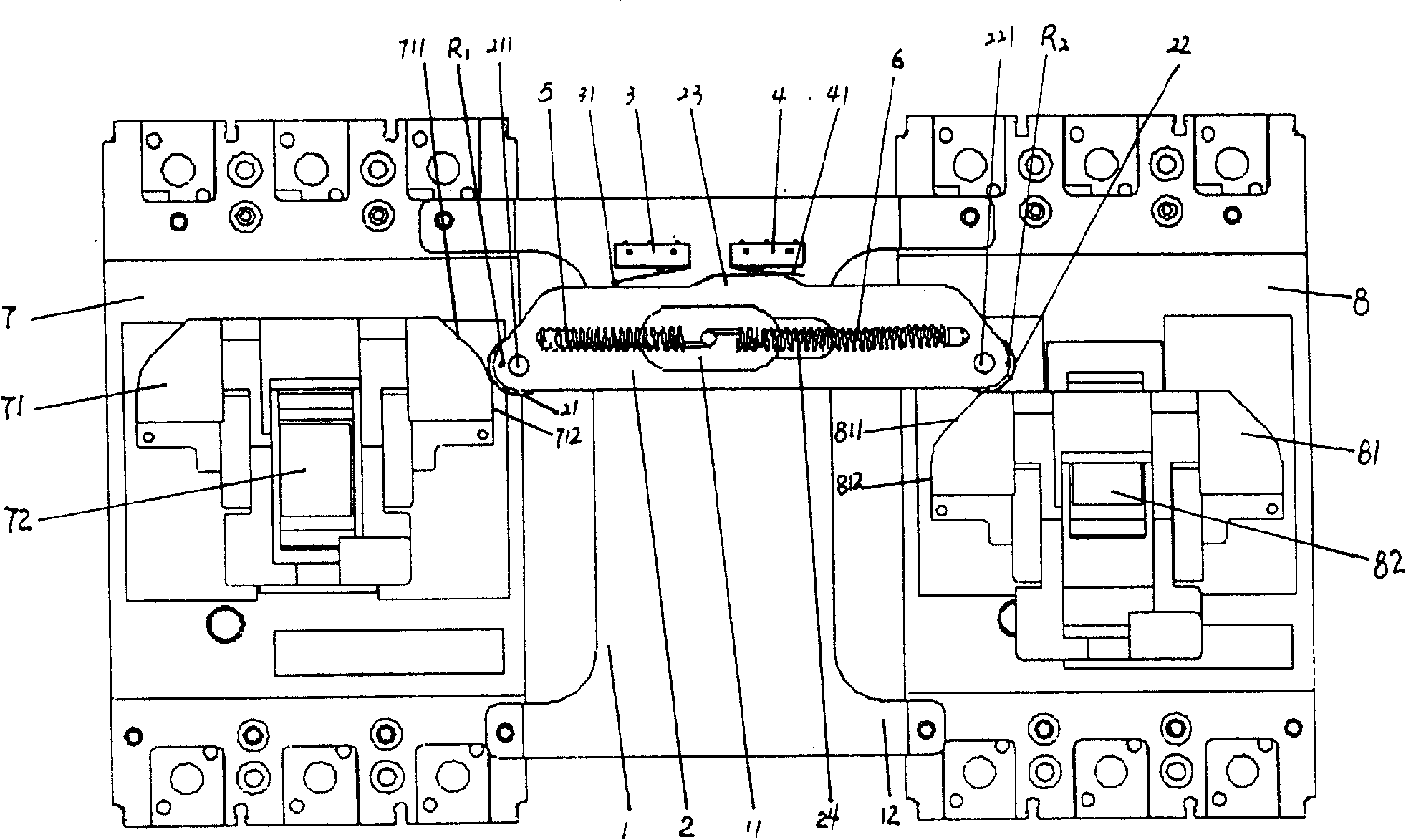 Circuit breaker interlocking device