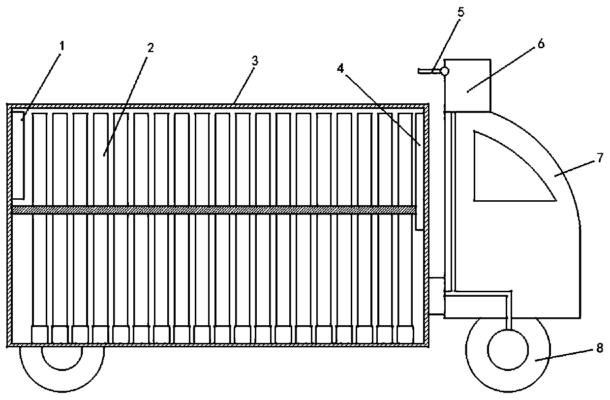 Refrigerated temperature-controlled container truck with function of automatically removing accumulated snow from car roof