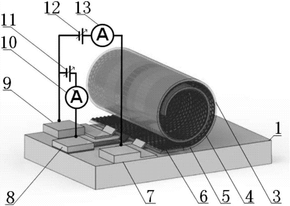 Micro ultra-wideband photodetector based on graphene and production method thereof