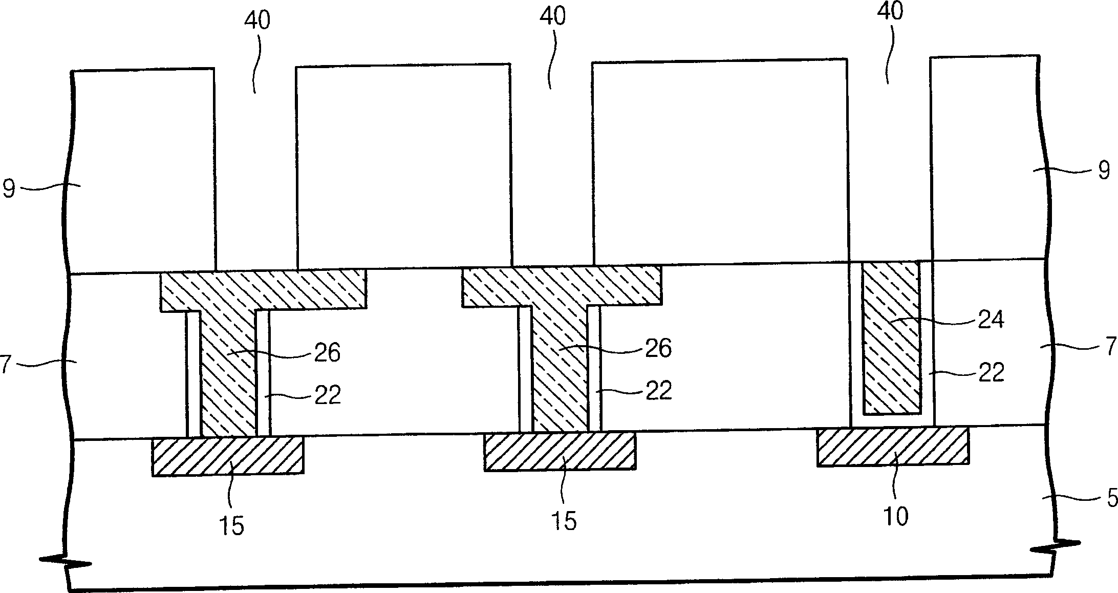 Semiconductor device with analog capacitor