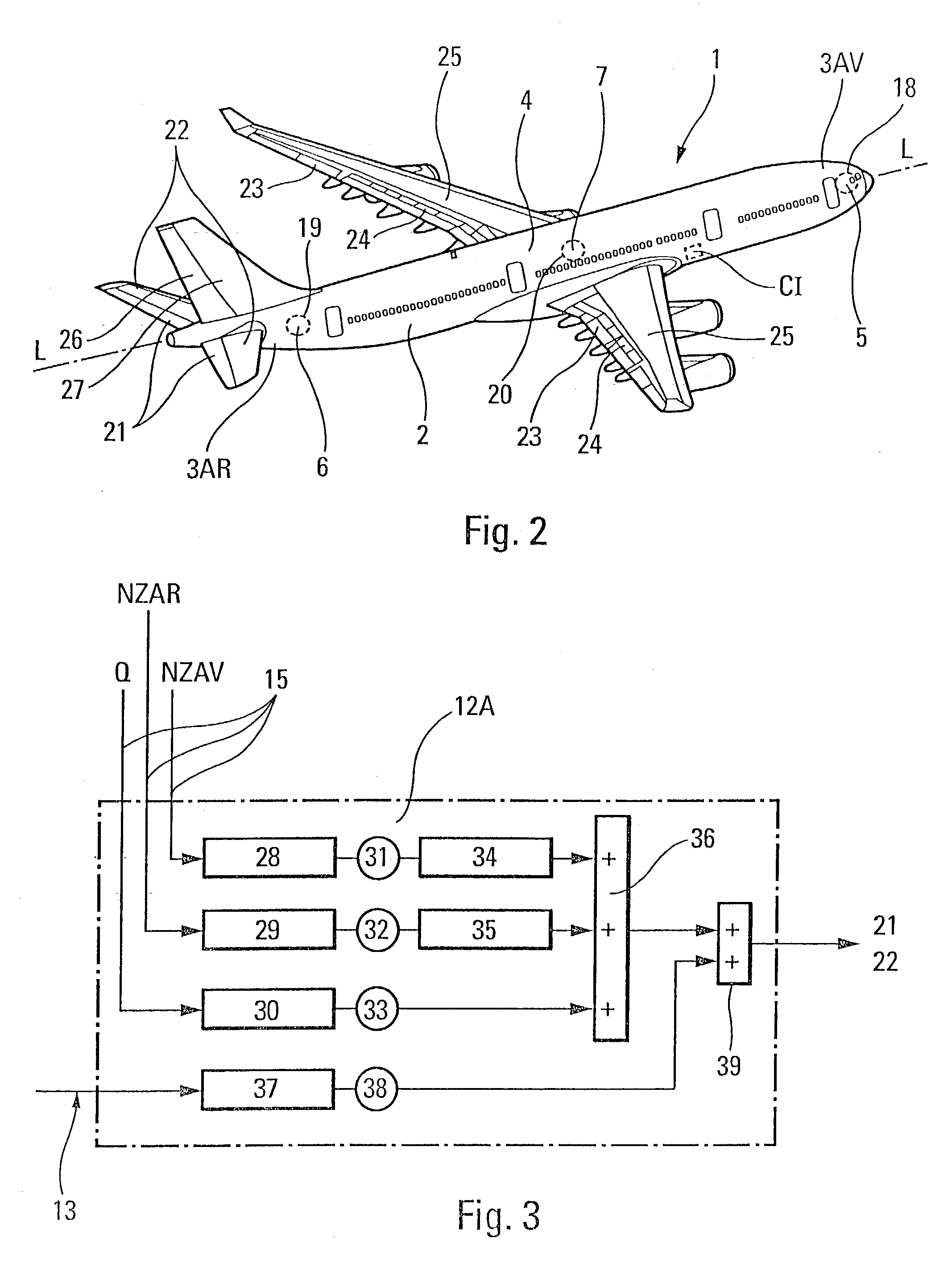 Aircraft with electric flight controls provided with a fuselage able to deform and vibrate
