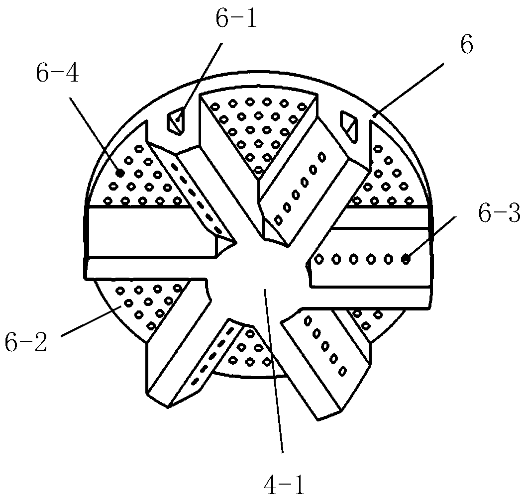 A two-phase flow atomization jet cleaning device and cleaning method with gas protection