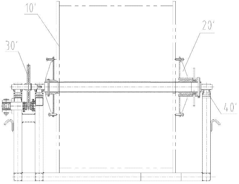 Steel wire rope pre-tightening device and tower crane with same