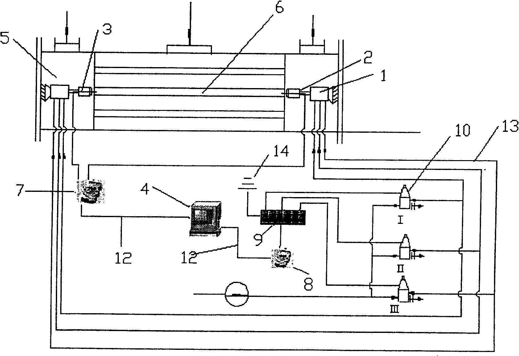 Interference heat transport type flow measuring device and measuring method thereof