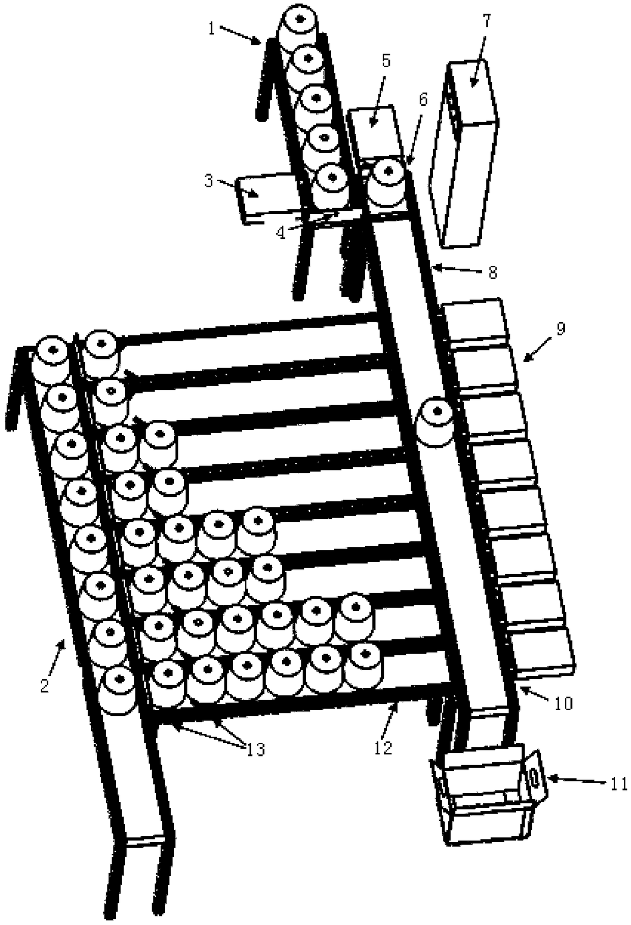 Automatic counterweight device for cheese packaging line