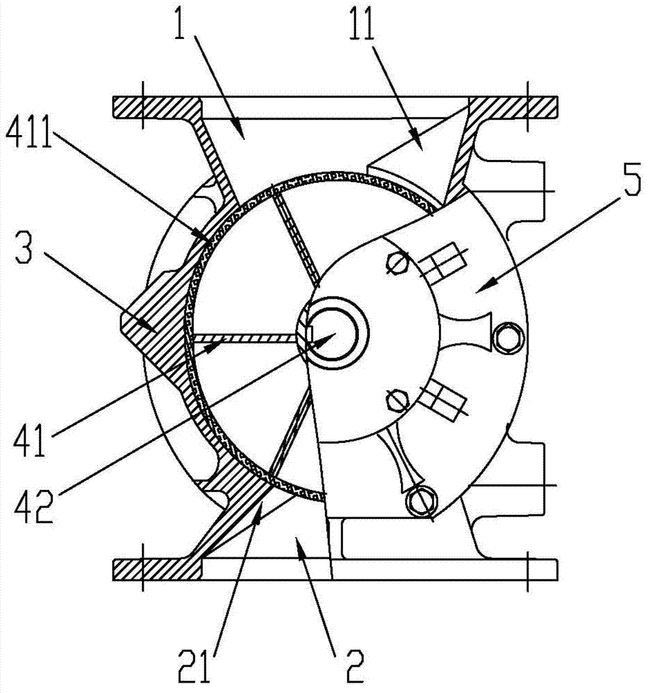 Wear-resistant rotary feeder with labyrinth seal structures on rotor end surface