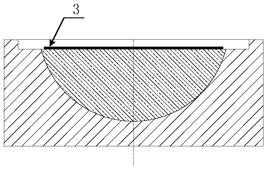 Thin plate wrinkle-free forming die and forming method using low melting point alloy