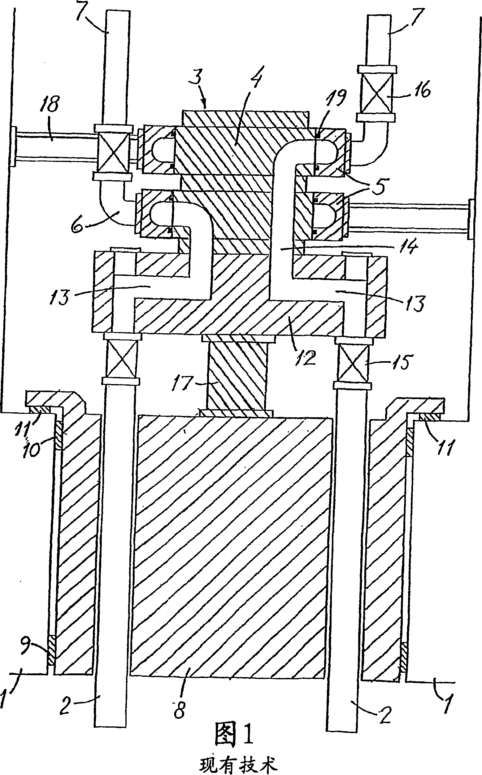 Apparatus for transferring hydrocarbons from a subsea source to a vessel
