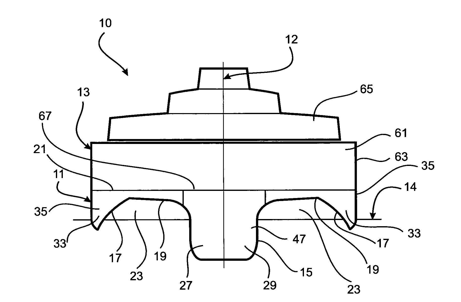 Trimaran vehicle deck arrangement