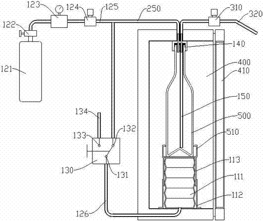 Pneumatic connection device for beverage bottles, and beverage dispenser
