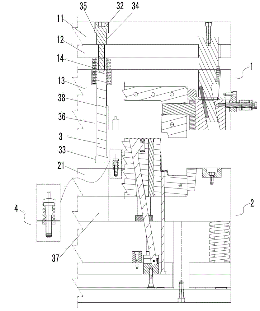 Mold locking structure for injection mold