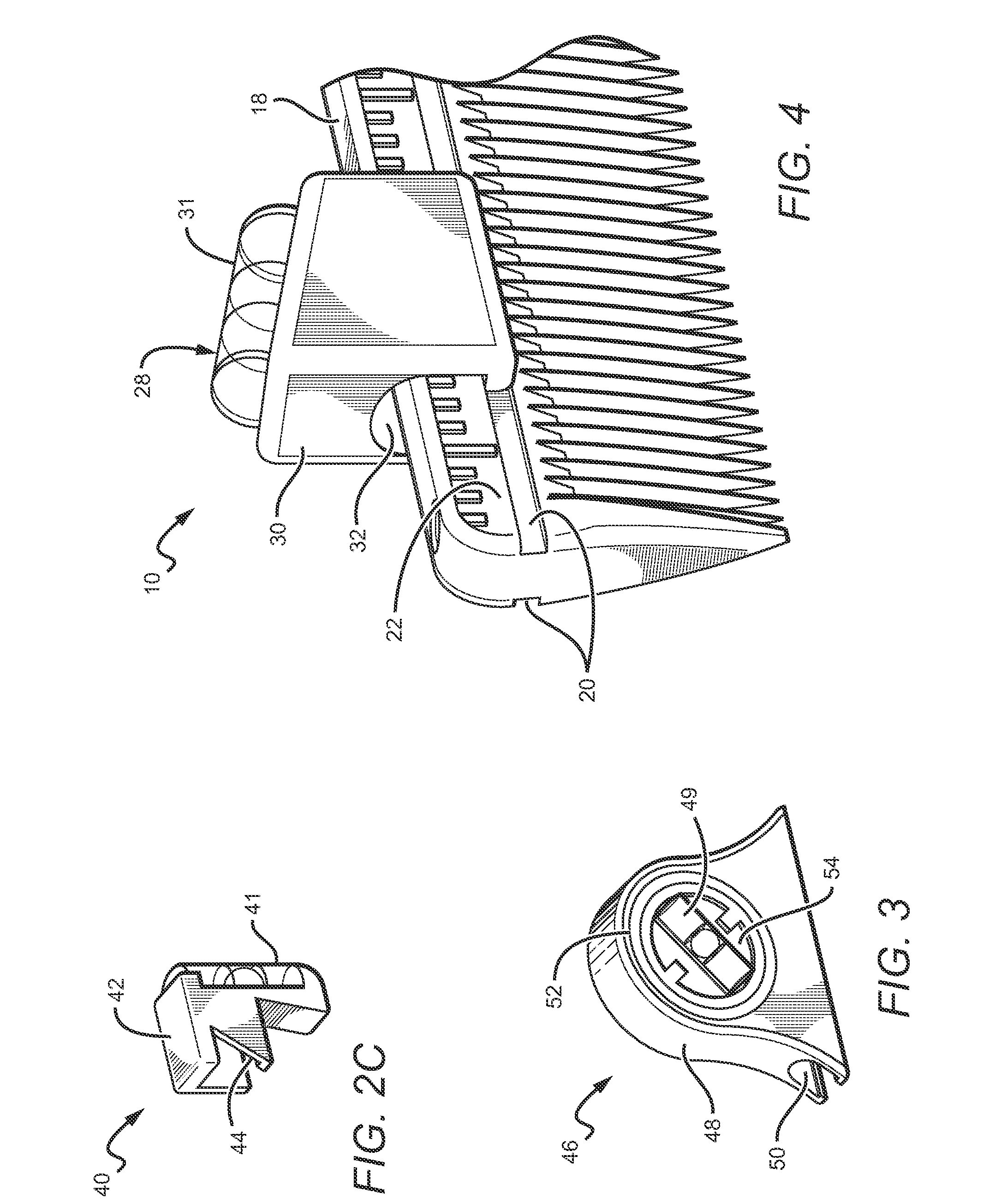Flexible level system for a comb