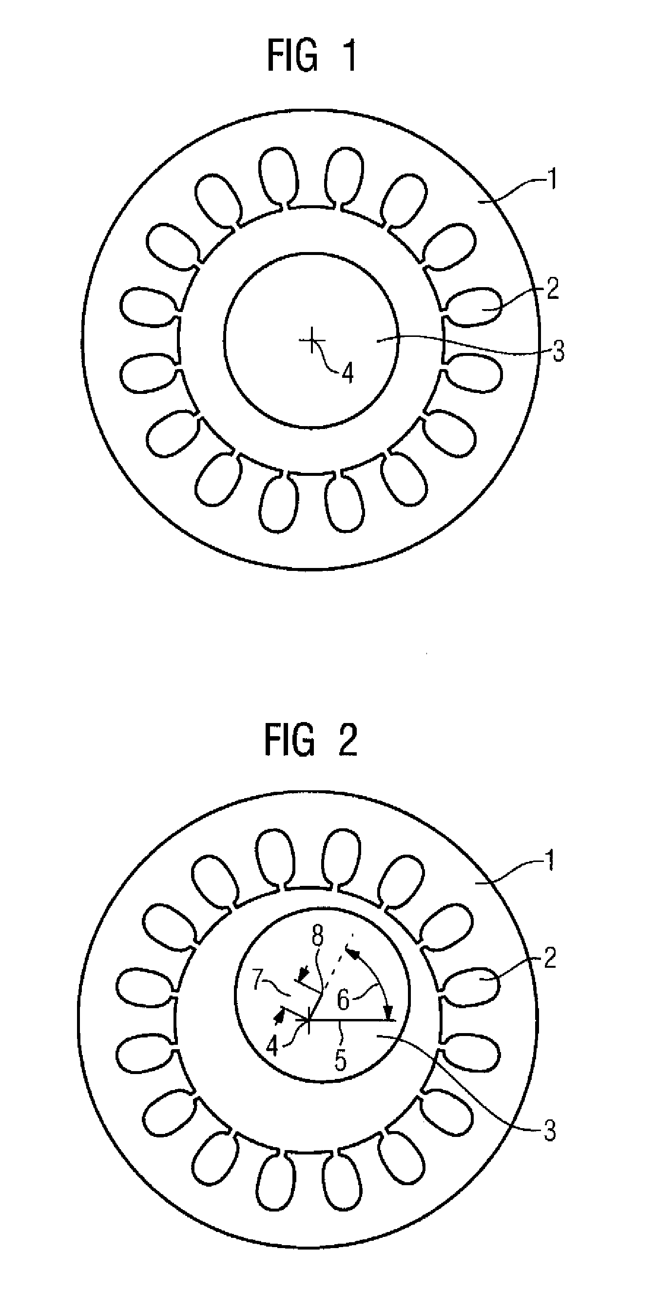Device for determining a shaft center deviation