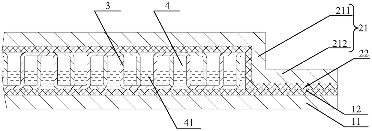 A thermally superconducting plate and a method of manufacturing the same