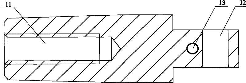 Device for hypersonic pitching dynamic test