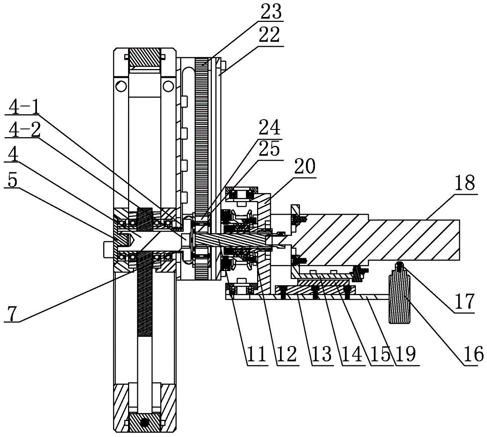 Wheel switching mechanism for mobile robot
