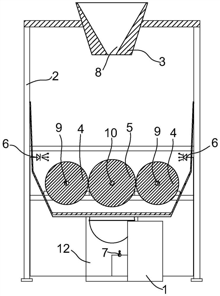 A repairing agent for repairing hexavalent chromium-contaminated soil and a method for using it to restore hexavalent chromium-contaminated soil