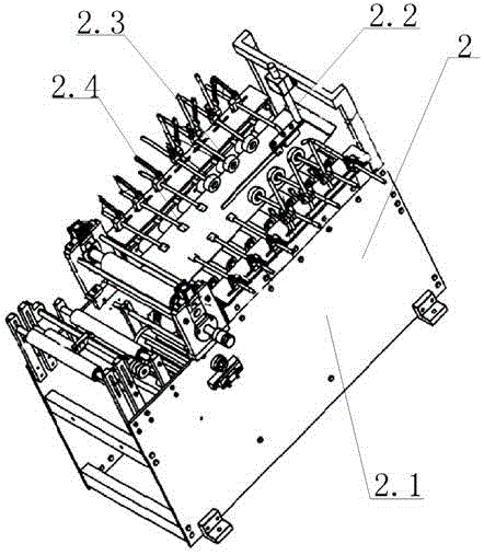 Double-output middle sealing full-automatic bag-making apparatus and bag-making method thereof