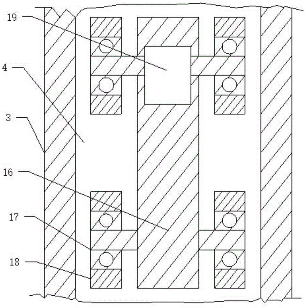 A mechanical transfer arm for automobile lampshade manufacturing