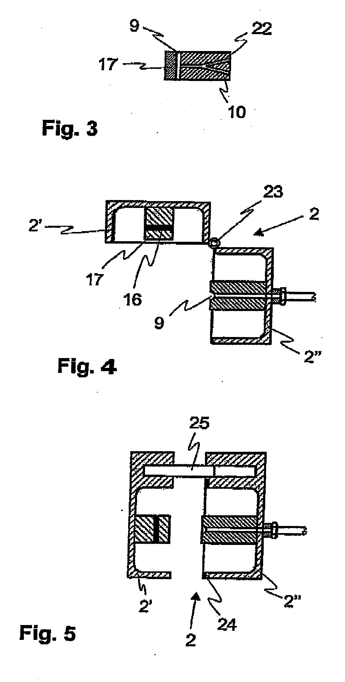 Device and a process for applying a preparation fluid to an advancing thread