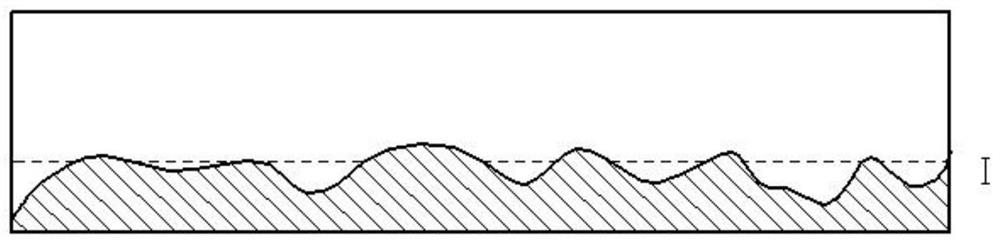 Energy-saving method and device for controlling belt conveyor based on conveying capacity