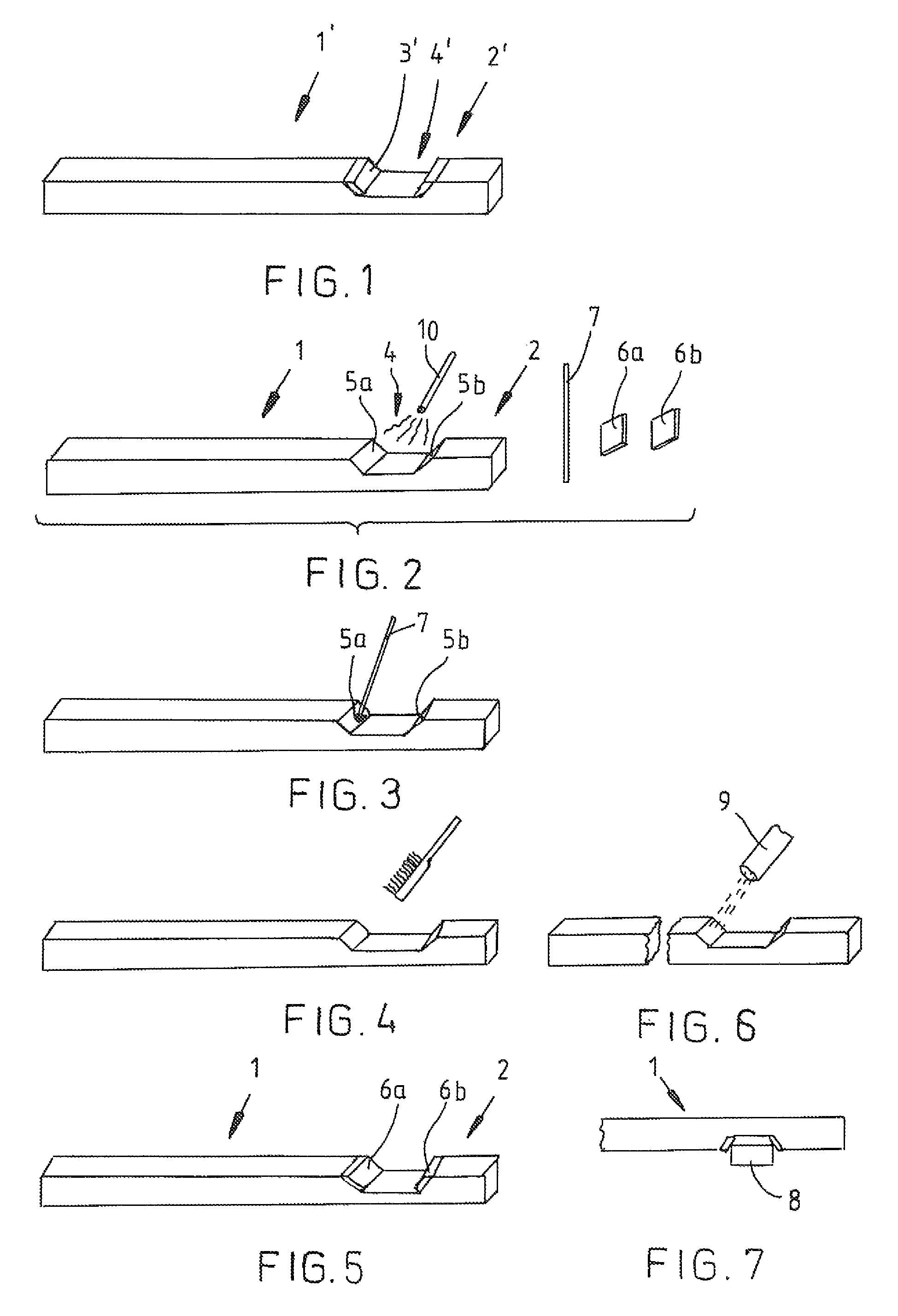 Method of providing electric current taker for support bar, and support bar