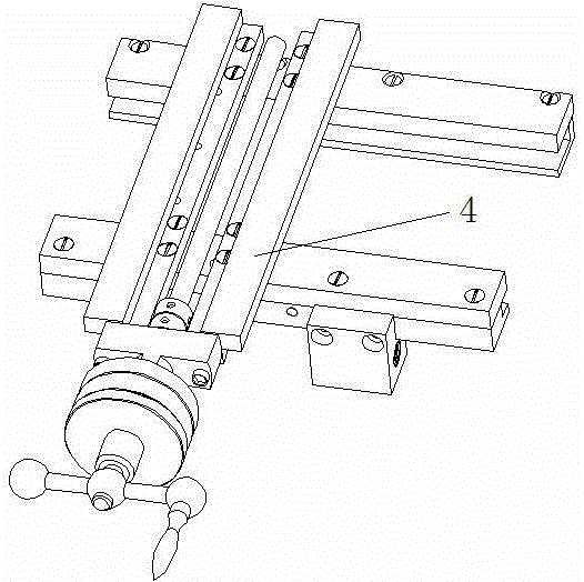 Miniature manually-operated lathe
