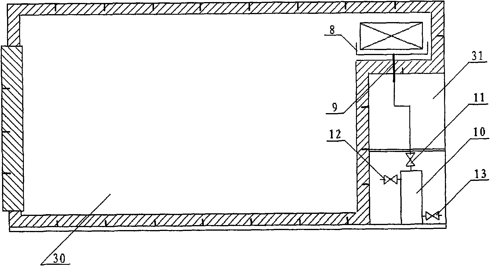 Fruit and vegetable refrigerating and fresh-retaining container with the function of pressure reduction