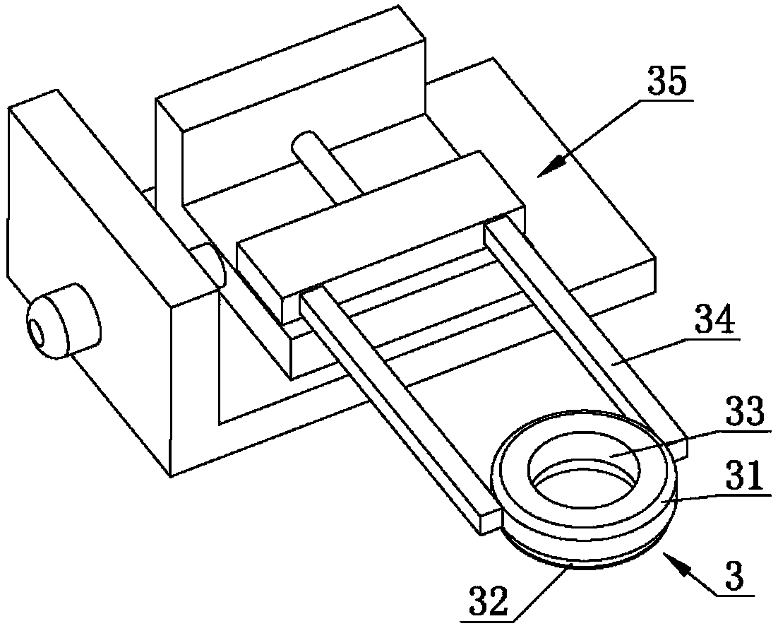 Size detection and identification method for plastic workpiece