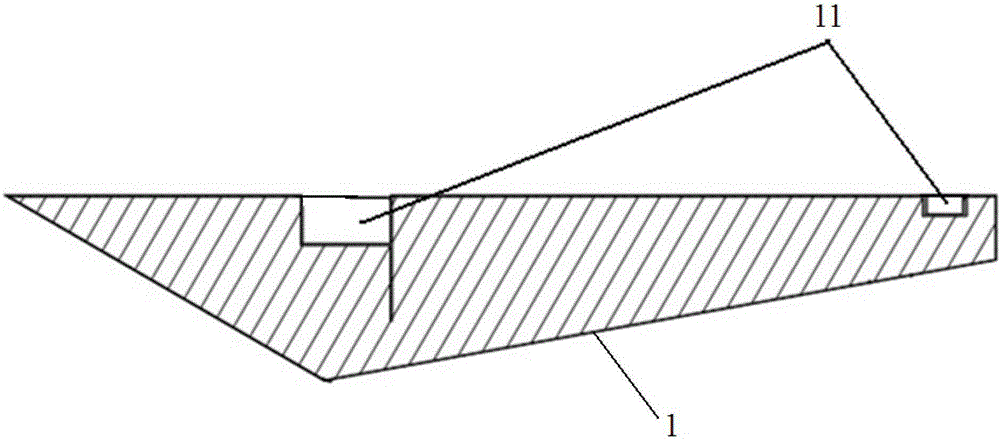 Preparation method of composite projectile wing