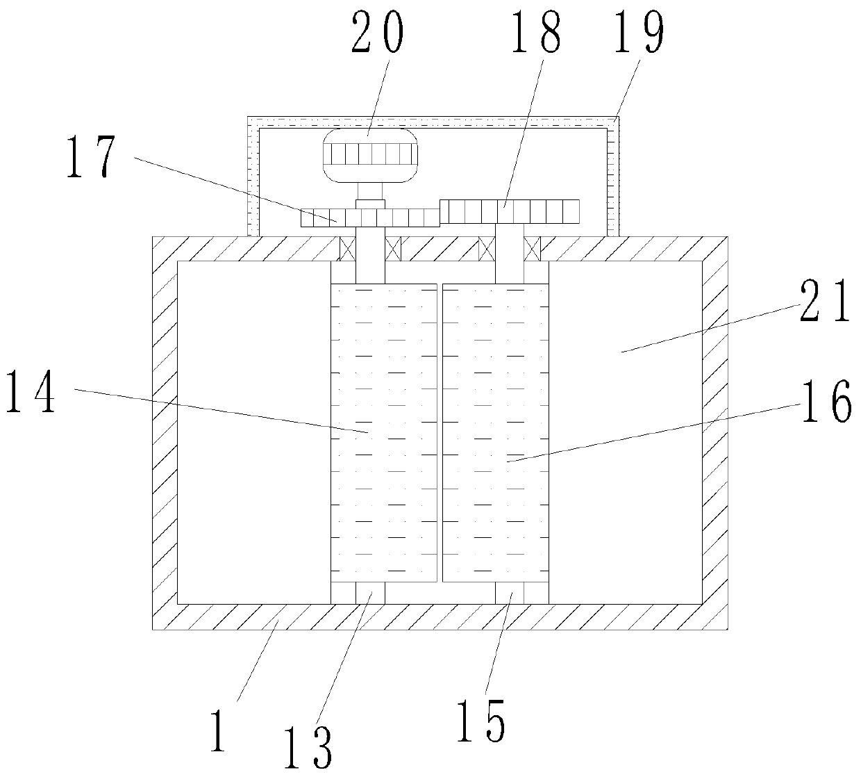 Injection molding device for automobile parts