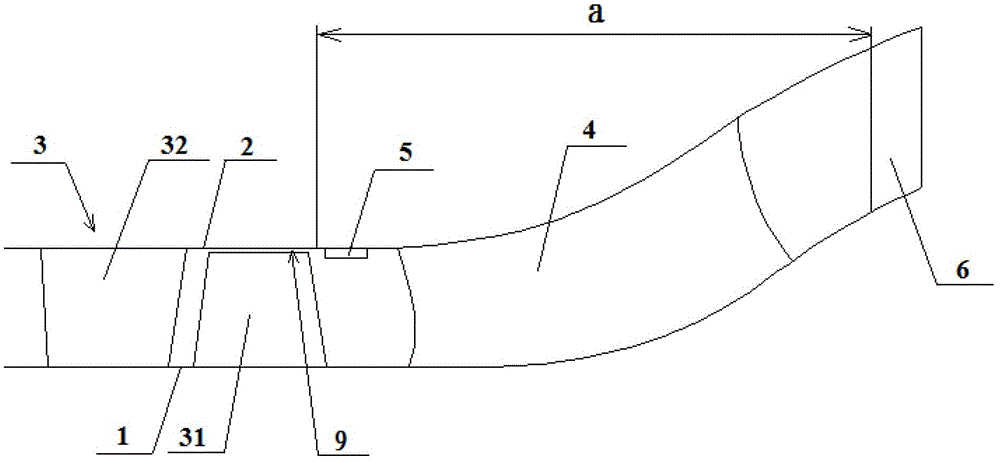 The air flow channel structure of the engine and the turbofan engine