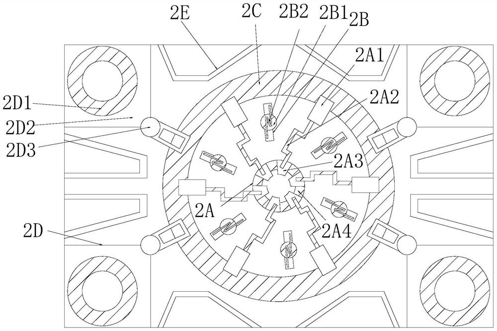 Automatic end cover locking mechanism for centrifugal mould