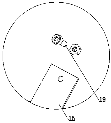 Pearl powder grinding device