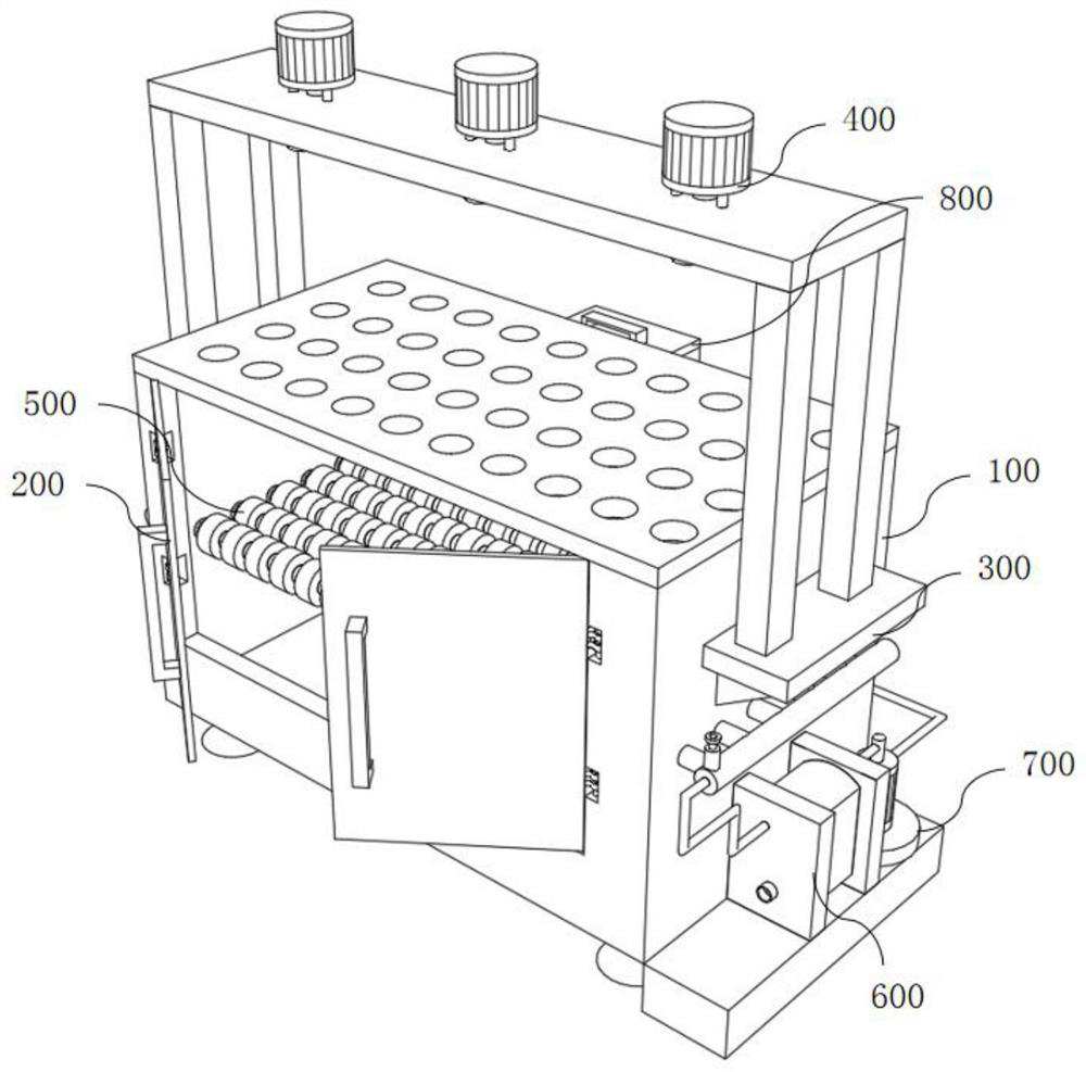 A rapid cooling device for circuit board after soldering