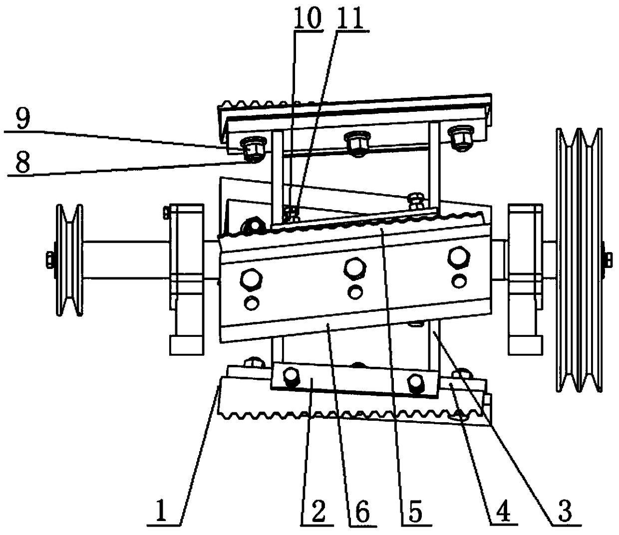 Tool-setting adjusting assembly for cutting moving cutter and hay cutter with assembly